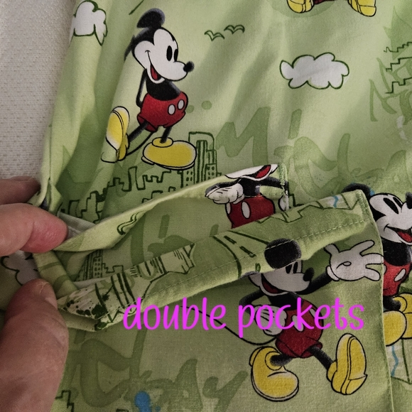 Disney Mickey Mouse Scrub Top Size M Medium 3 Pockets Draw String Back SO CUTE!! - Picture 9 of 12